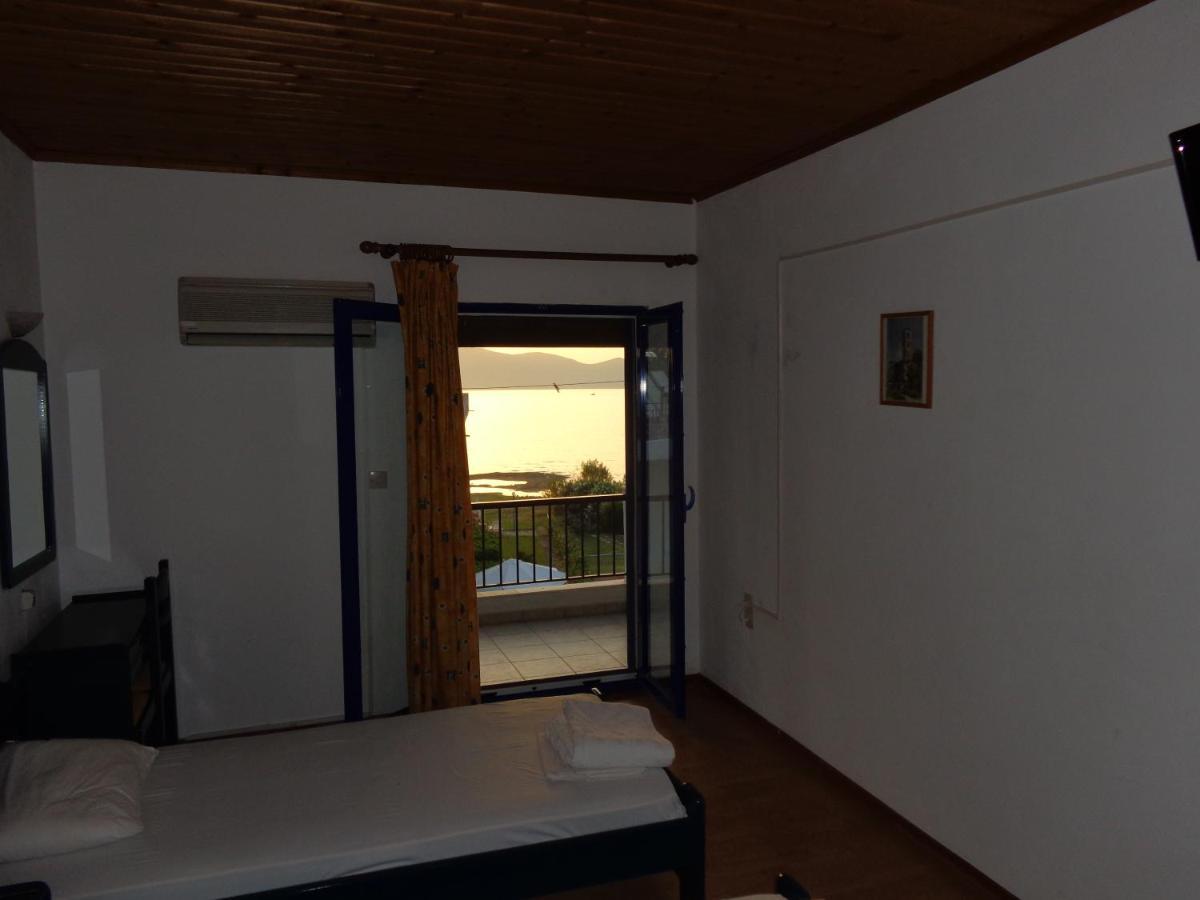 Porto Kairis Hotel Oreoi Luaran gambar